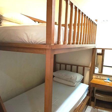 Java Capsule Hotel Malang Ngoại thất bức ảnh