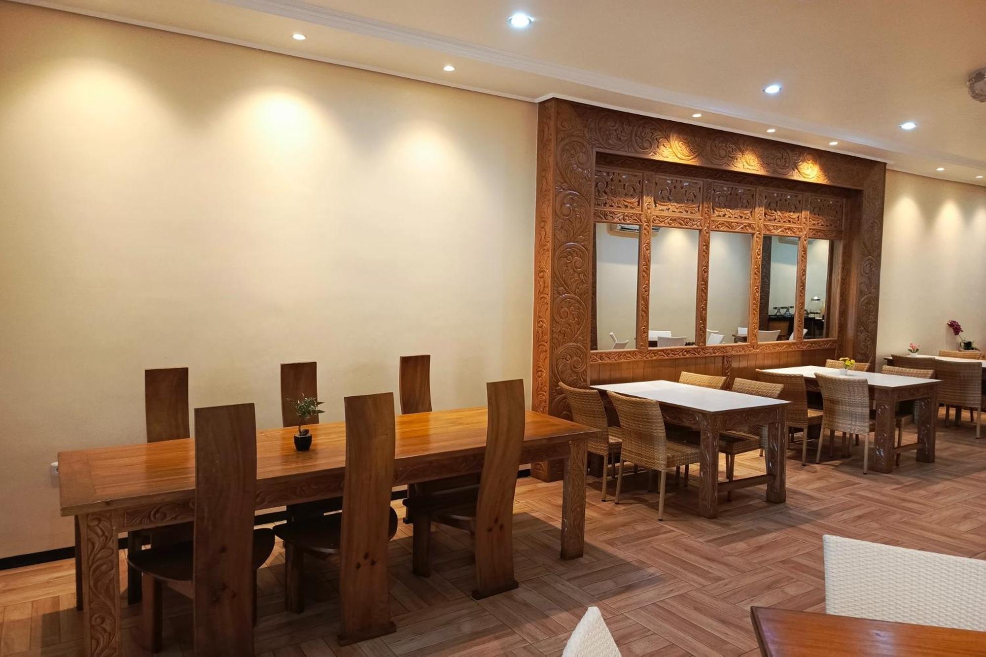 Java Capsule Hotel Malang Ngoại thất bức ảnh